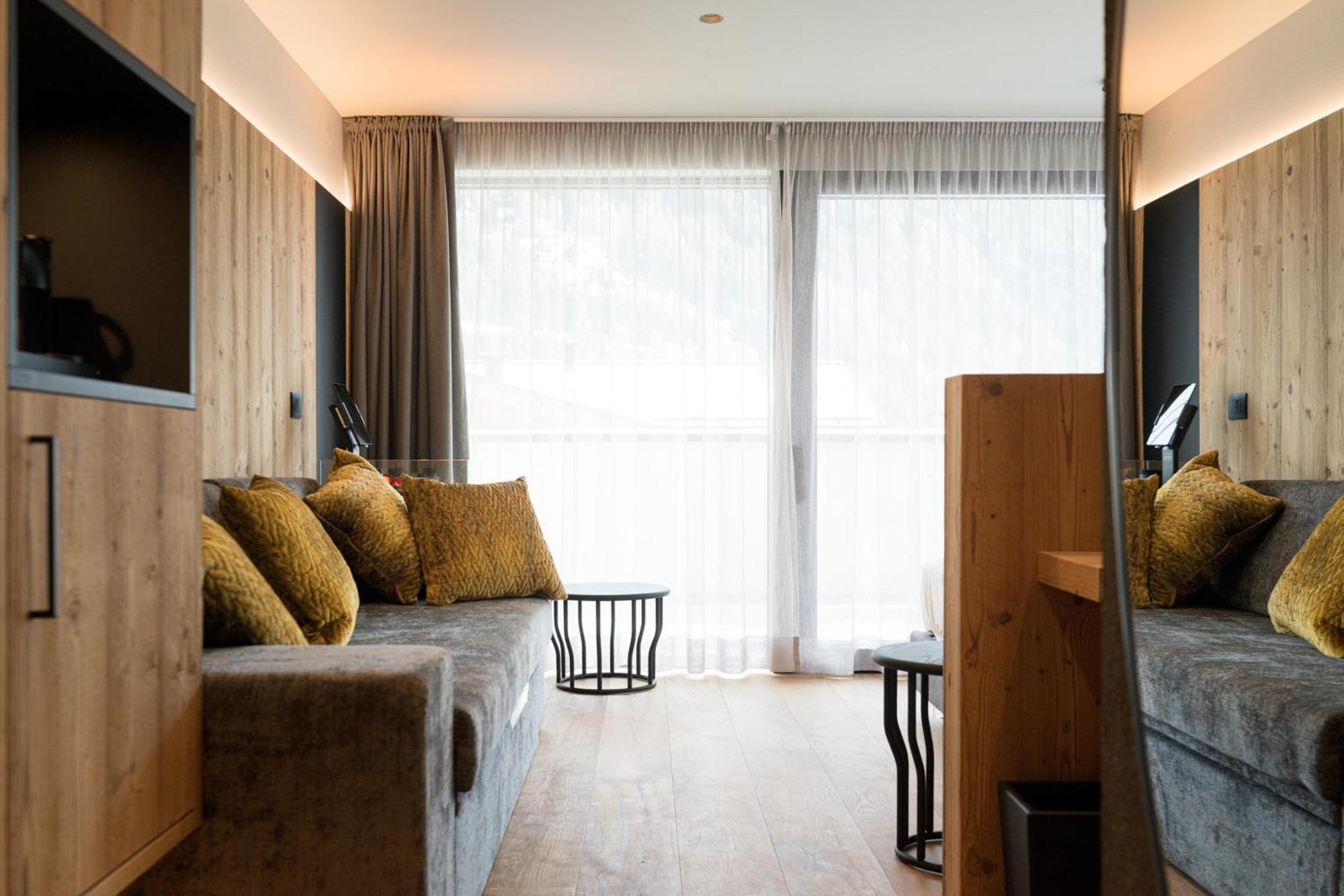 Dolomiti Exclusive Your Mountain Suite Pozza di Fassa Extérieur photo